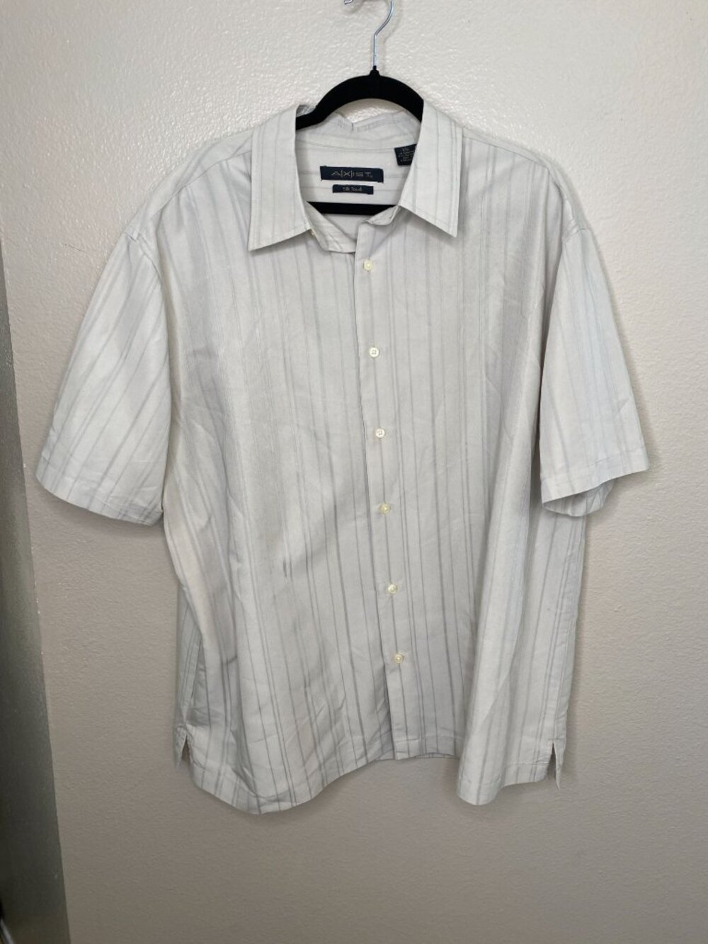 Axist Mens Silk Touch Short Sleeve Button-Up Shirt XXL Beige Striped Rayon